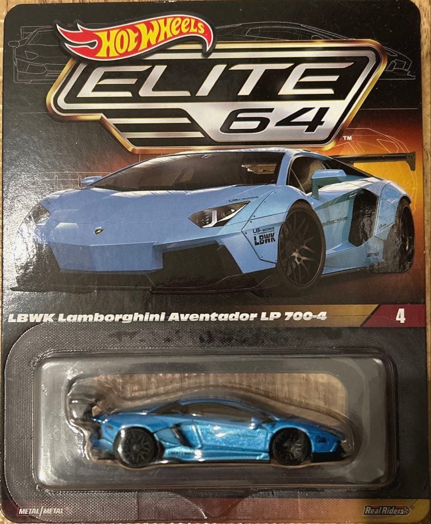 ホットウィール ELITE64 LBWK ランボルギーニアヴェンタドール
