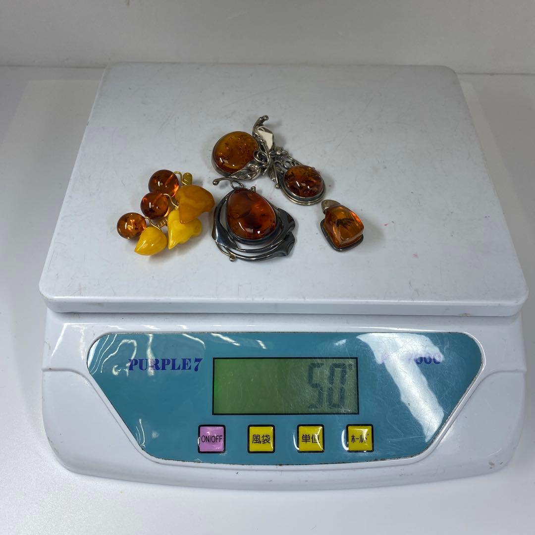 本蝋琥珀ブローチ　925刻印　本琥珀ブローチ5点　タエチ　50g