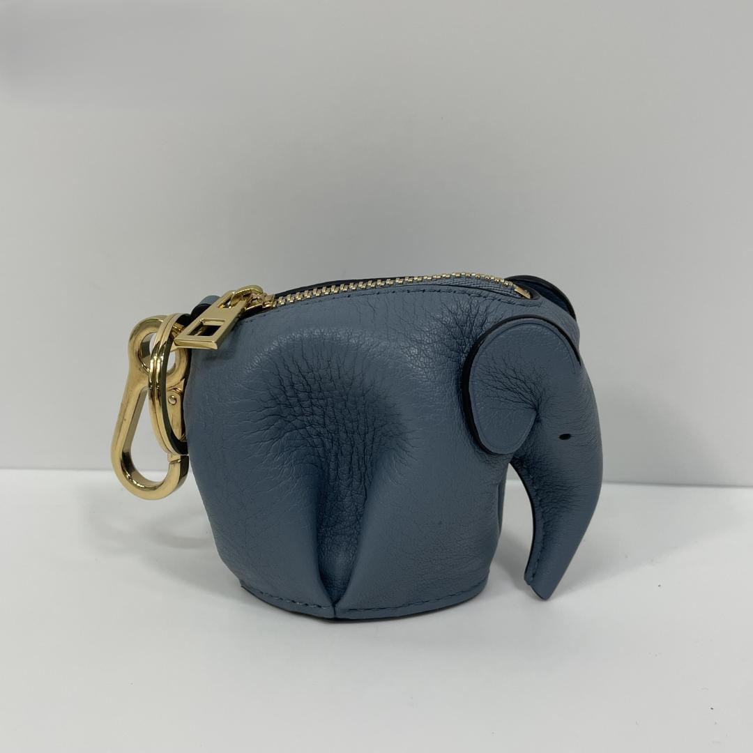 ロエベ エレファント ケース バッグチャーム ブルー MBZ137
