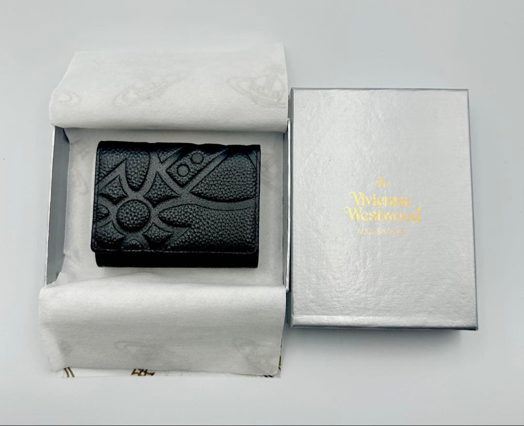 【♡新品♡】Vivienne Westwood 三つ折り財布 黒 ブラック 人気