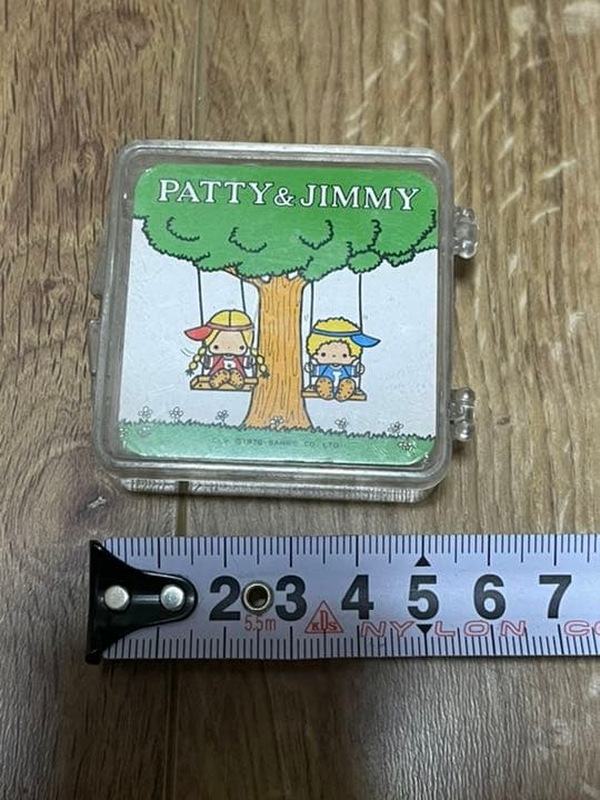 昭和レトロ　サンリオ　PATTY&JIMMY トランプ