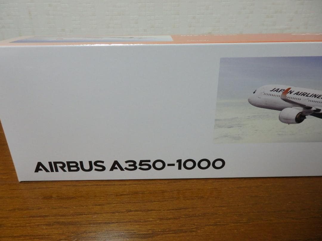 新品 限定 JAL A350-1000 初号機 1/200 モデルプレーン
