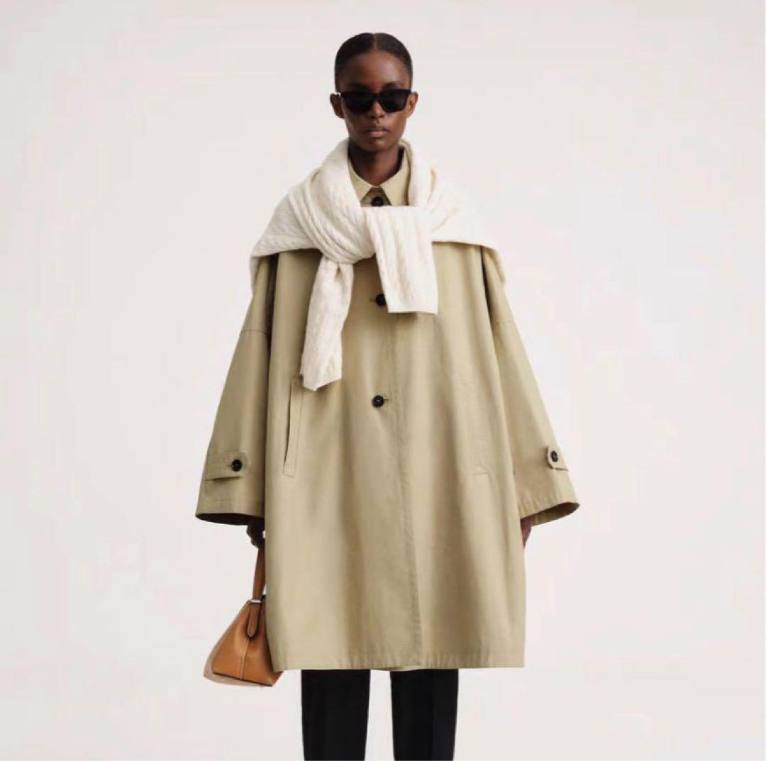 人気新作　Toteme トーテム カーキ色チェスターコート