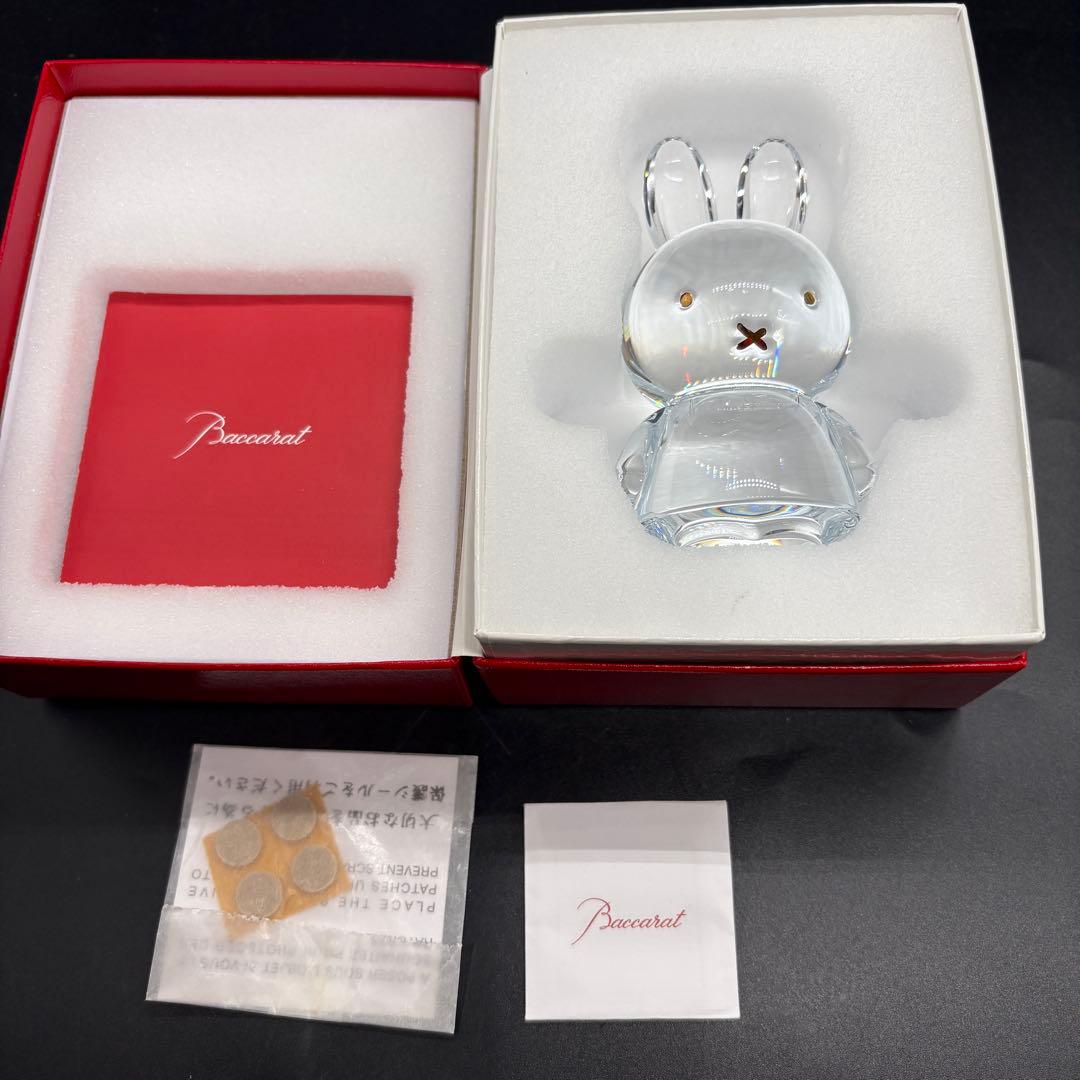 箱付き　バカラ クリスタル フィギュリン 置物　ミッフィー　　no.175