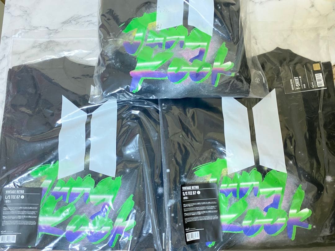 BTS POP-UP ジョングク 3点セット フーディ Tシャツ ロンT
