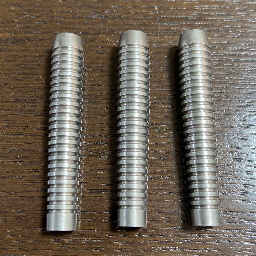 TRIPLEIGHT ダーツ