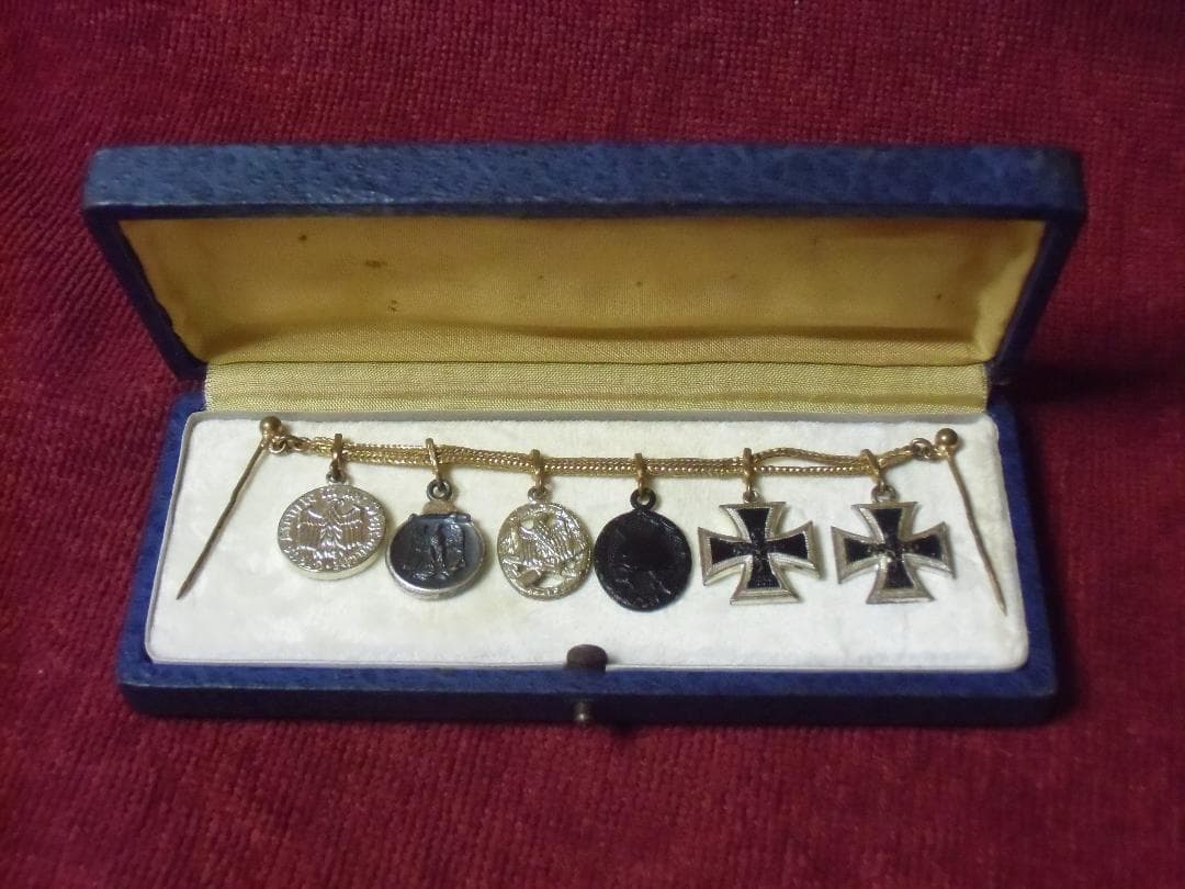 ＢＷドイツ軍/連邦軍＊１９５７年制定＊夜会服/礼装用６連ミニチュア勲章（実物）
