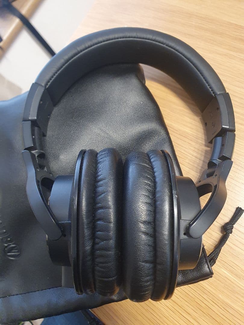 ヘッドホン Audio-Technica professional ATH-M40X