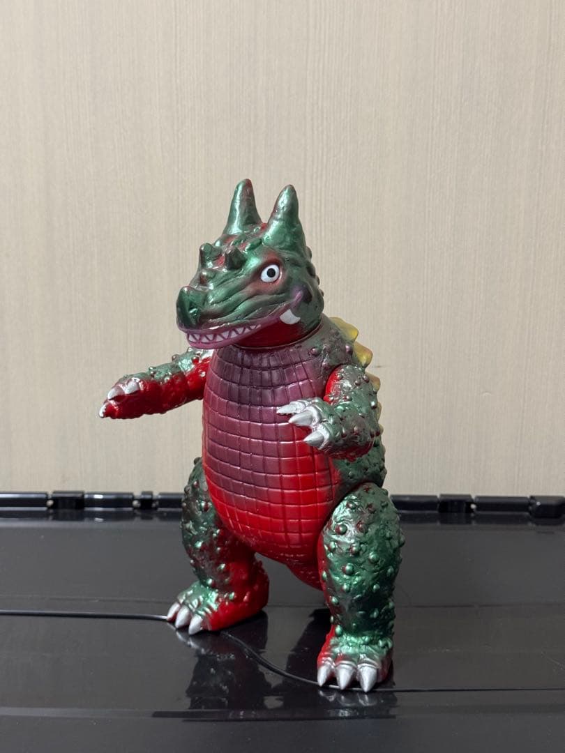 マーミット　パゴス