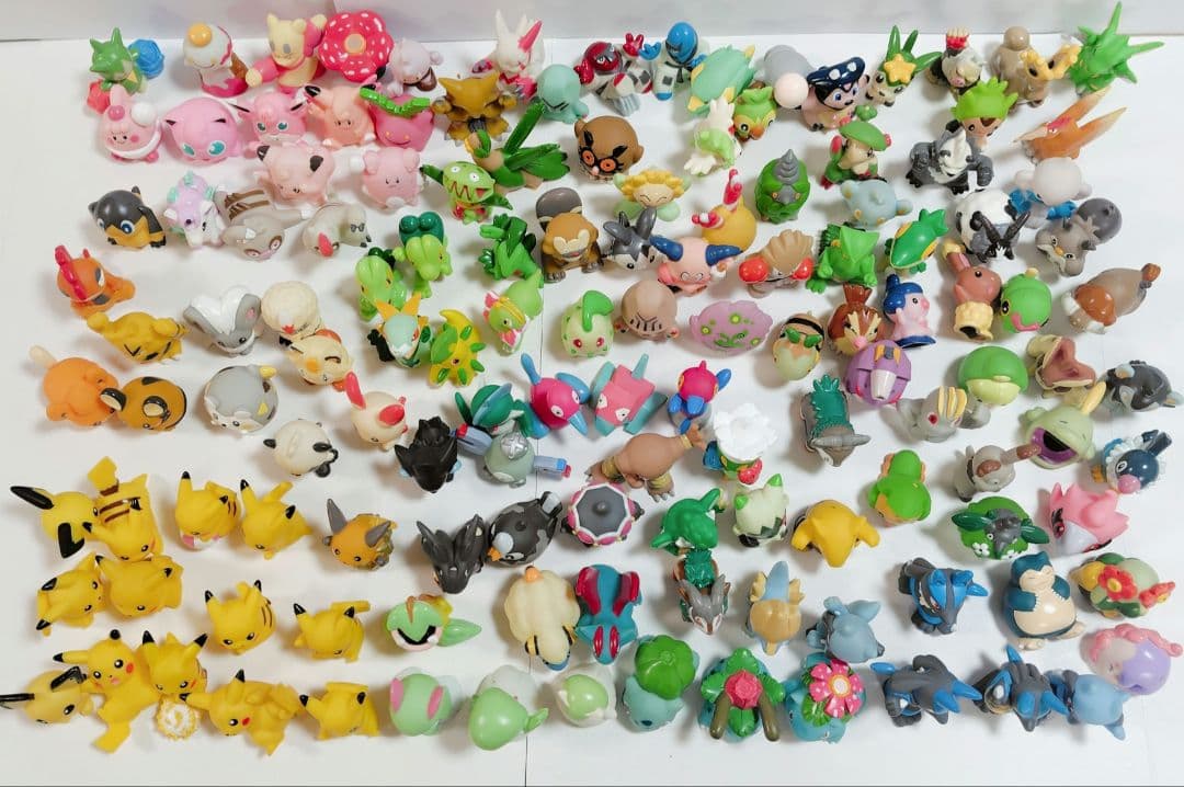ポケモン 　指人形 　ソフビ　134個　まとめ売り　ピカチュウ