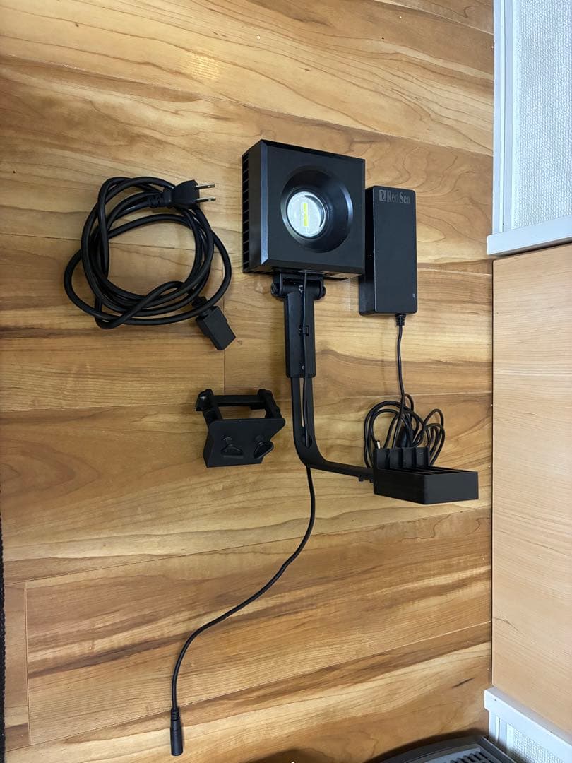 ファンファン　レッドシーリーフLED50マウントアーム付き