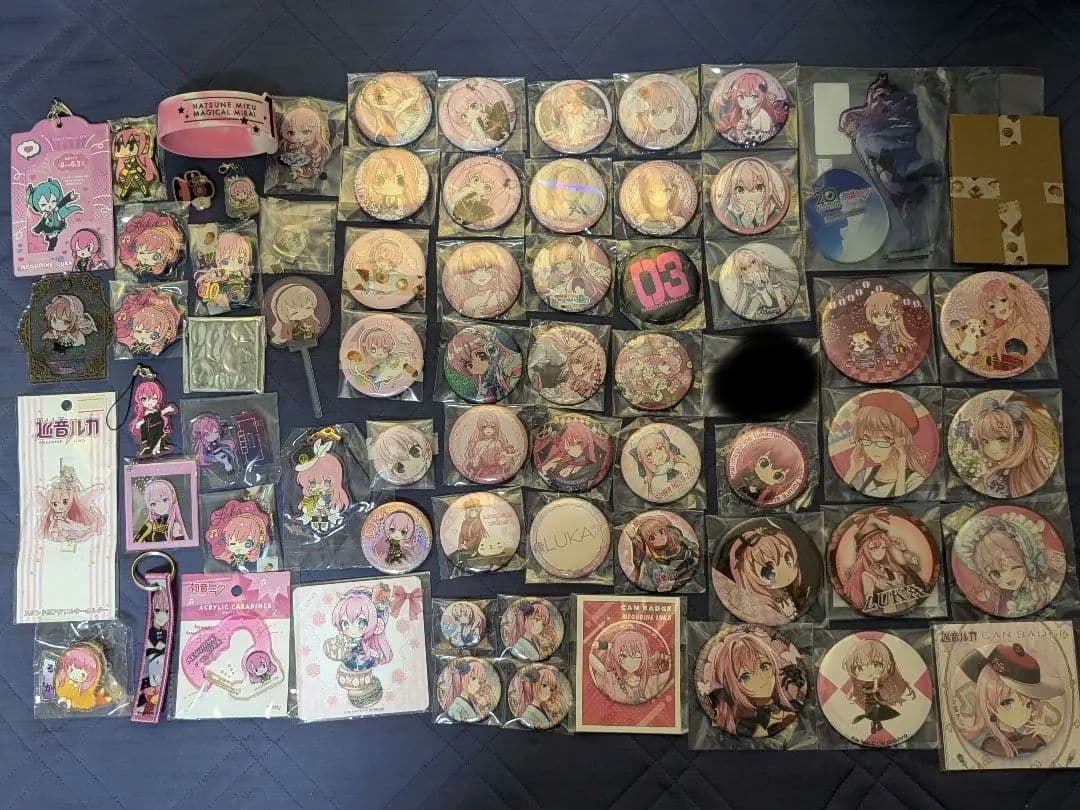 巡音ルカ 缶バッジ グッズ セット