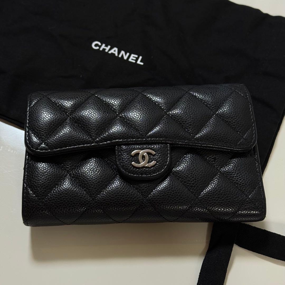 CHANEL マトラッセキャビアスキン　財布