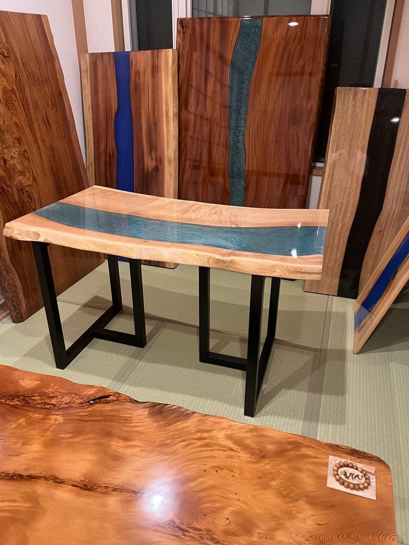 レジンテーブル　タモ　1710×700×30