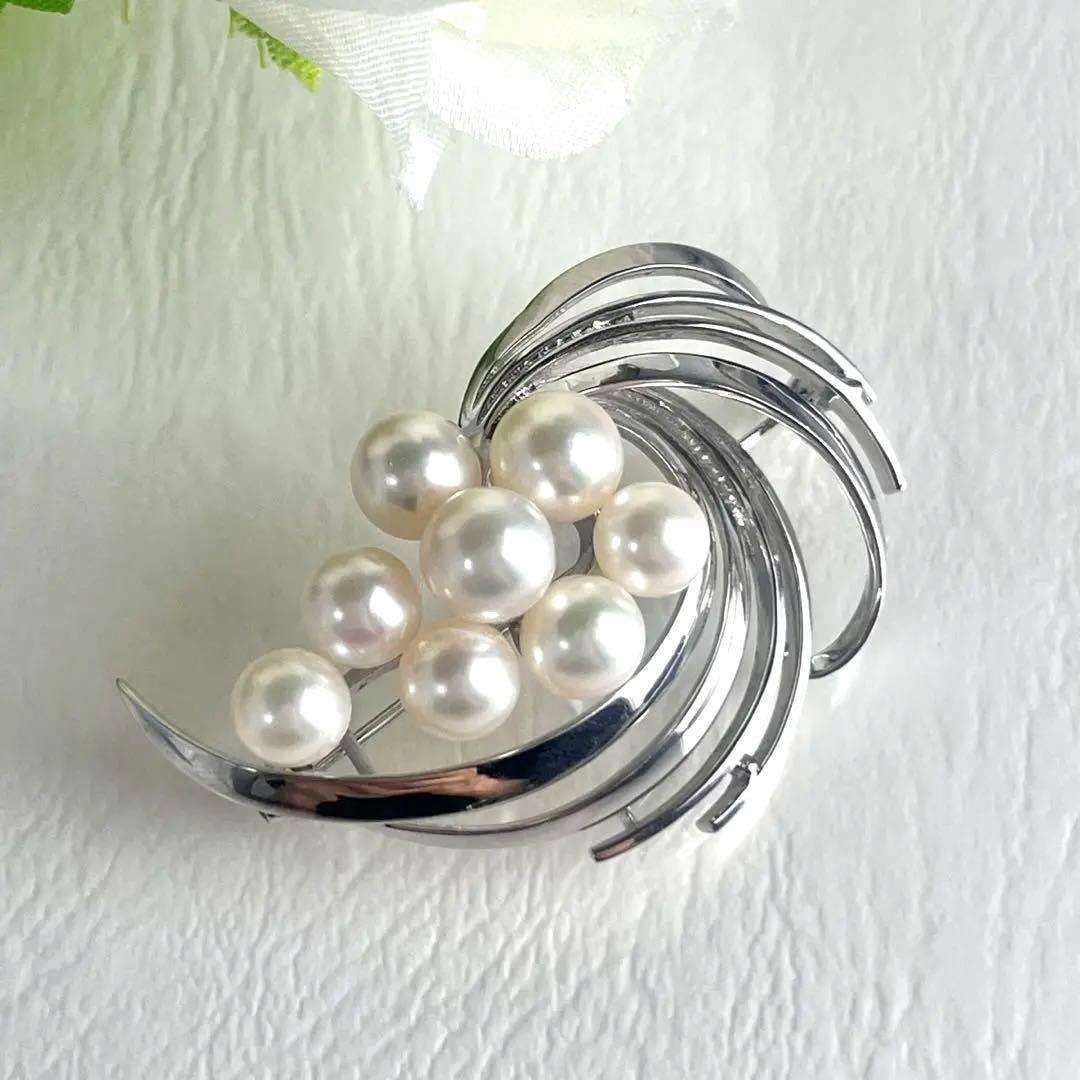 ☆美品☆ミキモト　パール　8珠　ブローチ　シルバー　皇室御用達ブランド