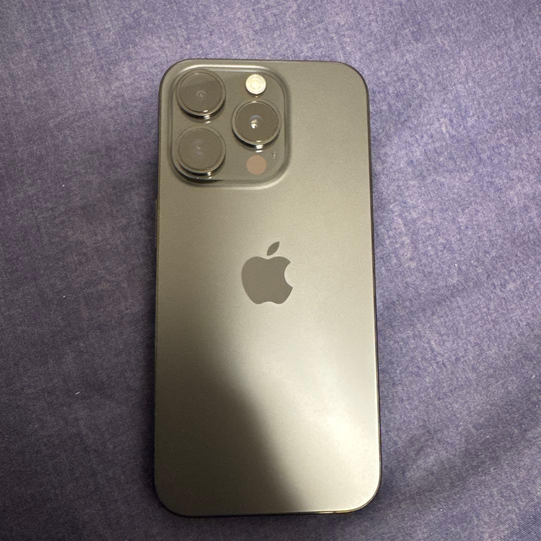 携帯電話本体 iPhone15Pro256GB