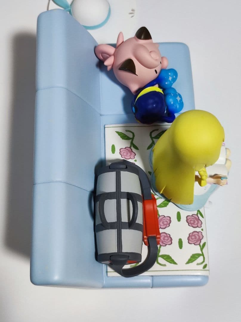 オルゴール リーリエ ＆ コスモッグ ピッピ人形