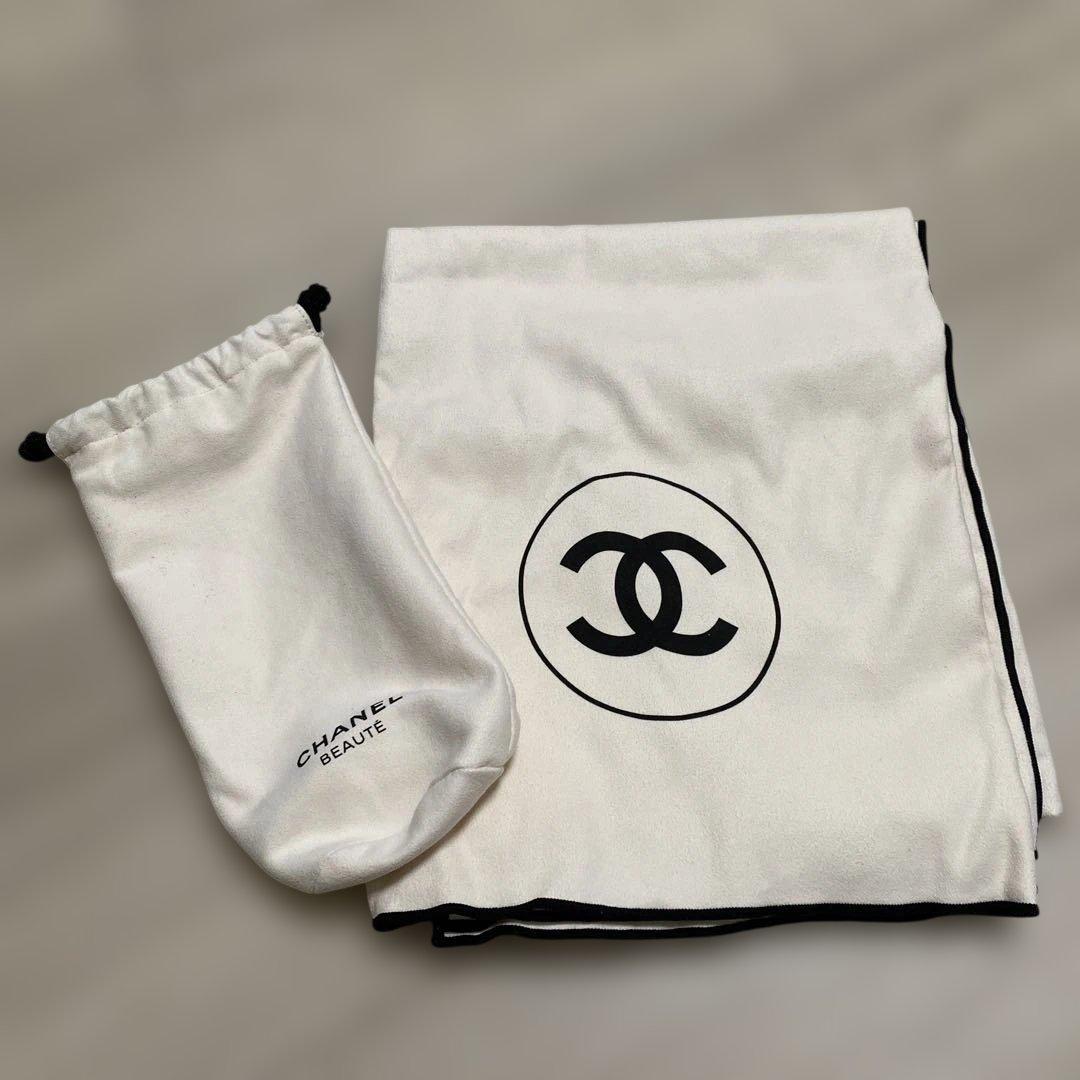 CHANEL ノベルティ　ブランケット