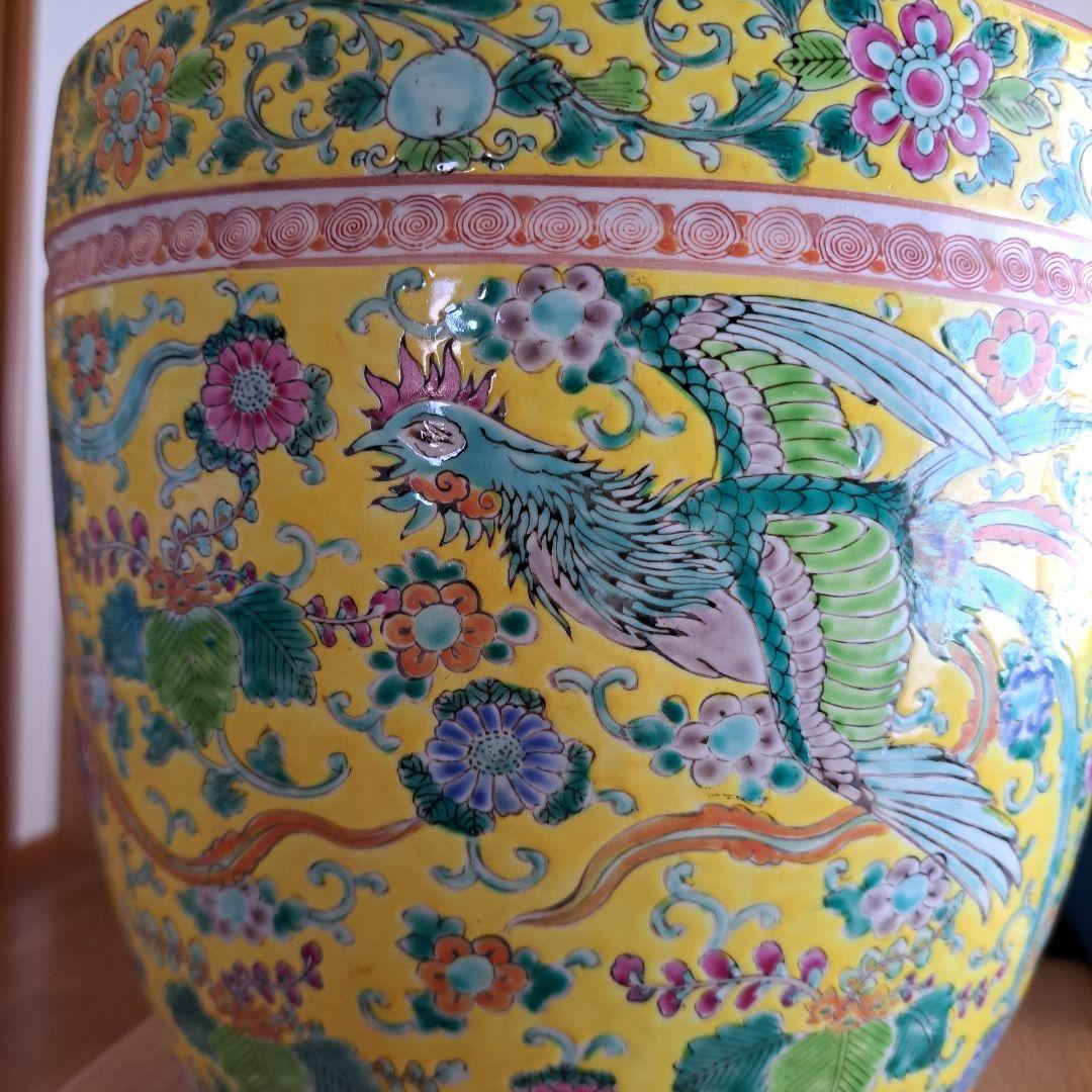 昭和レトロ　伊万里？　火鉢 の出品！