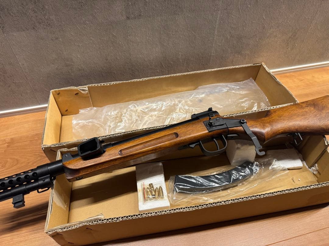 【新品】CAW 百式機関短銃 落下傘部隊用　モデルガン　50挺限定モデル！