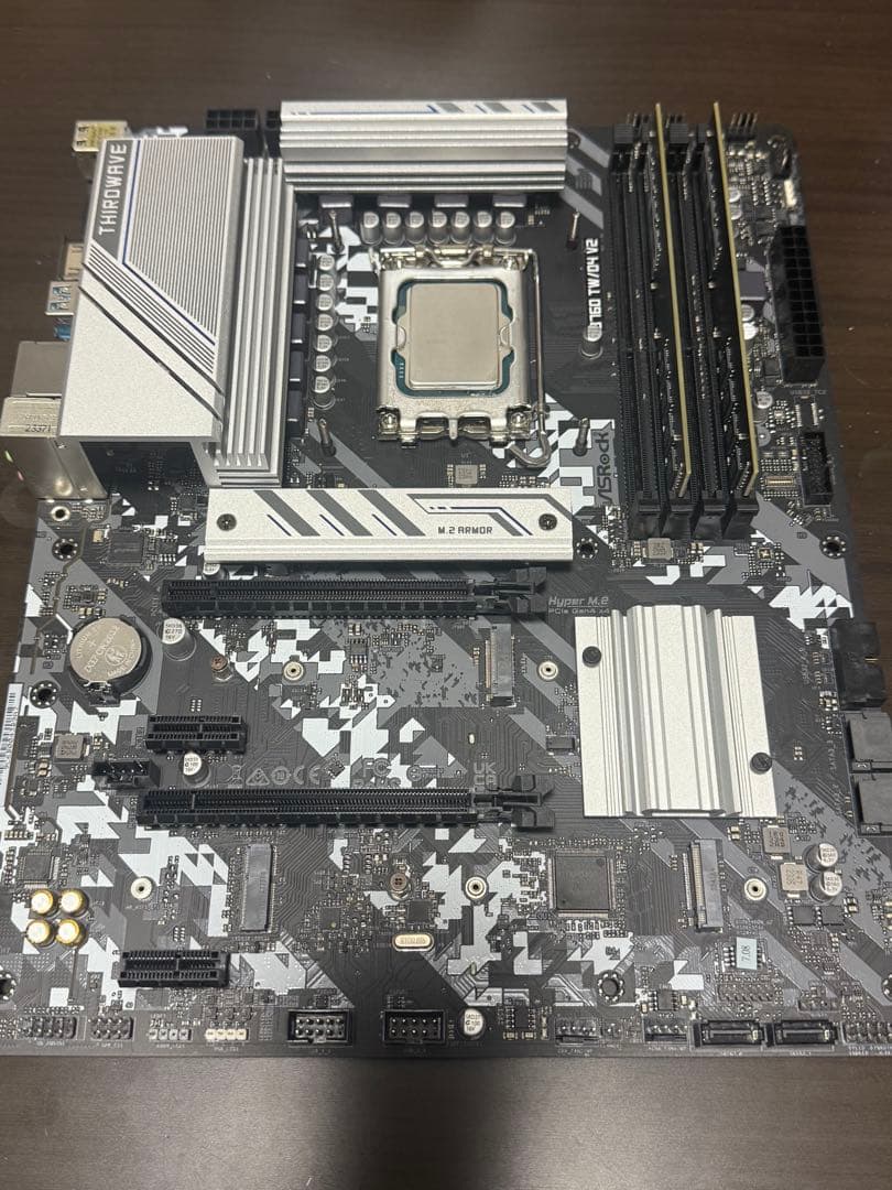 CPU Intel Core i7-14700F B760 DDR4 16x2