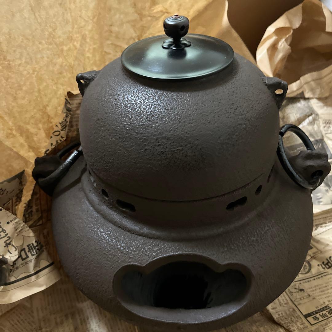 鉄瓶・茶釜　風炉釜　鬼面風炉　30センチ