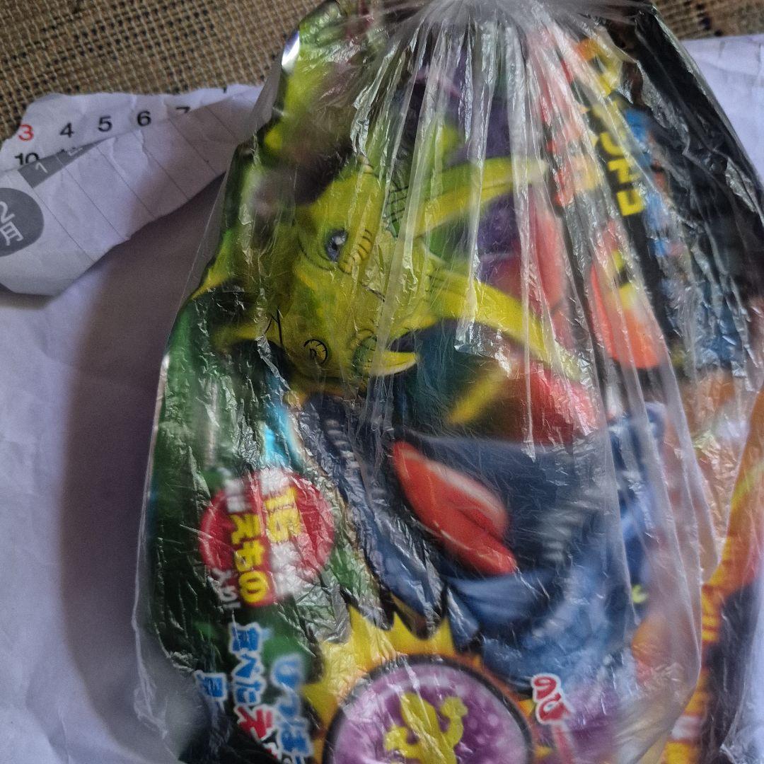 カラフルキャラクターおもちゃ