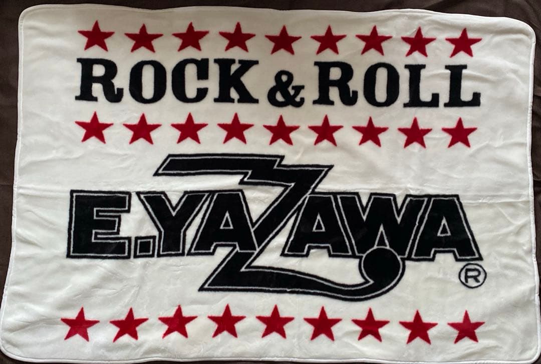 E.YAZAWA ROCK & ROLL フリースブランケット！ふわふわ肌触抜群