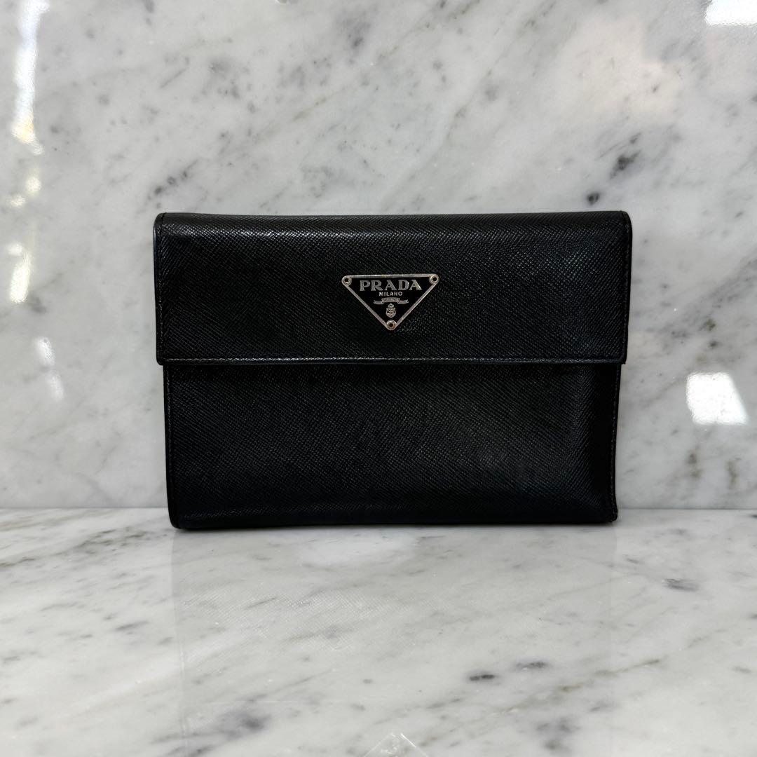 PRADA プラダ 三つ折財布 ブラック 黒 サフィアーノ トライアングル