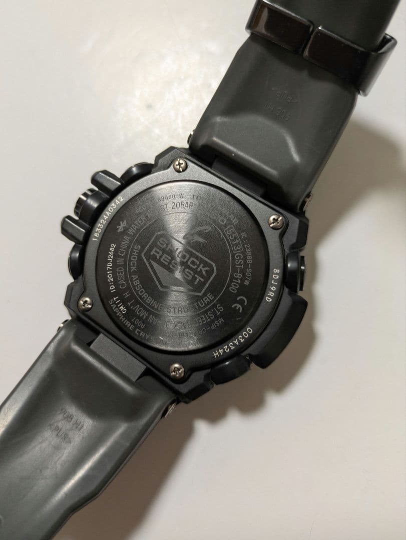 G-STEEL GST-B100XB-2AJF　G-SHOCK カーボン　美品