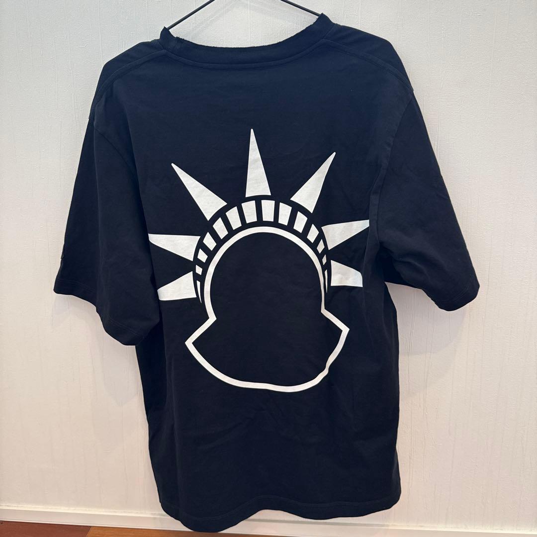 【美品】MONCLERモンクレール GENIUS 黒ブラック TシャツMサイズ