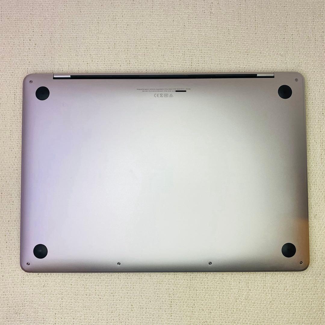 【即日発送】Macbook PRO 2019 シルバー