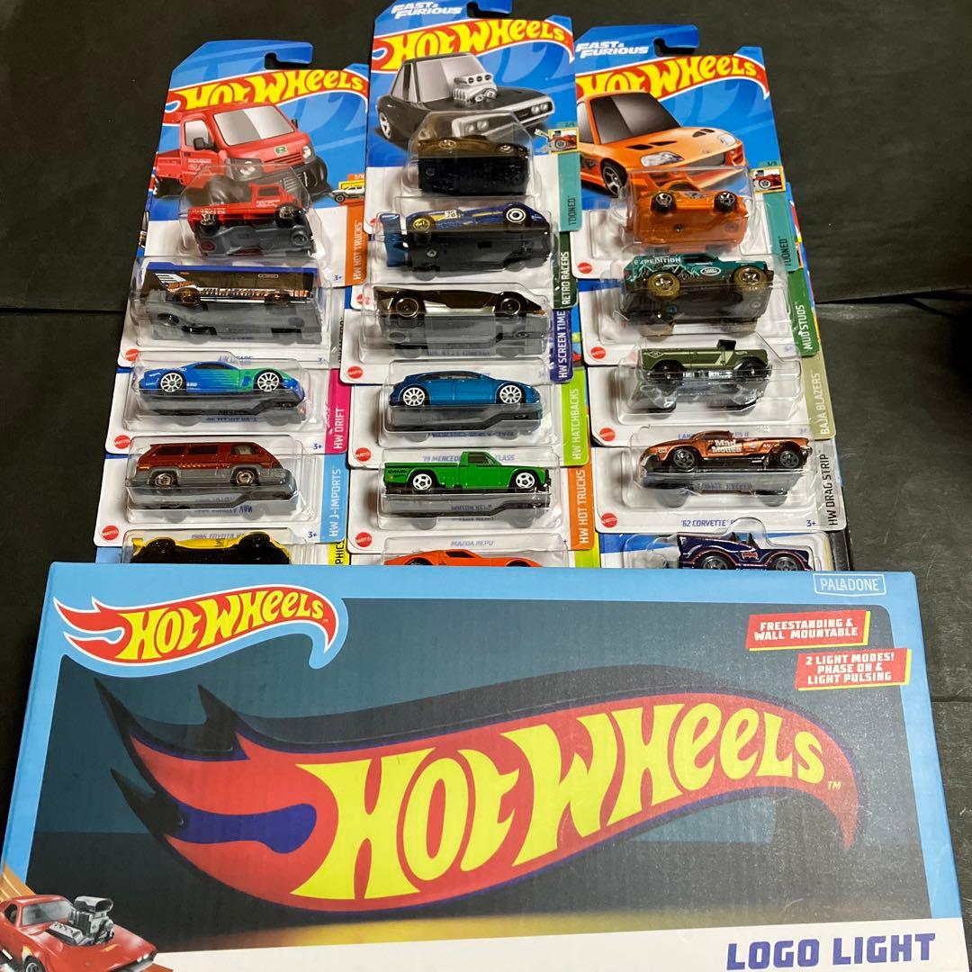 ホットウィール⭐️ロゴサインライト⚡️ベーシック国産外車色々❗️新品未開封16台セット