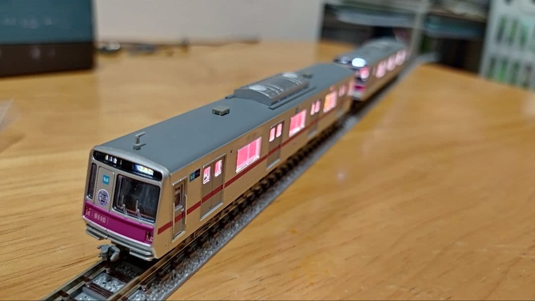 (営団)東京メトロ　8000系　8110編成　ラッピング加工品　マイクロエース