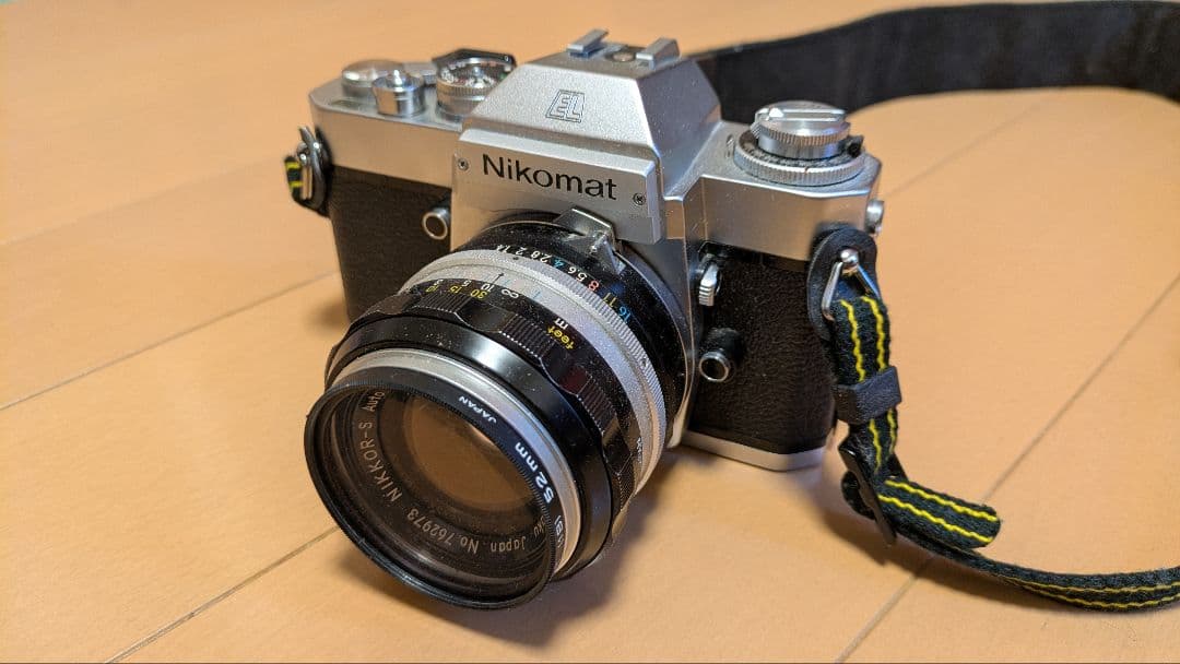 Nikomat EL nikkor-sレンズ付き 美品 フィルム一眼レフカメラ