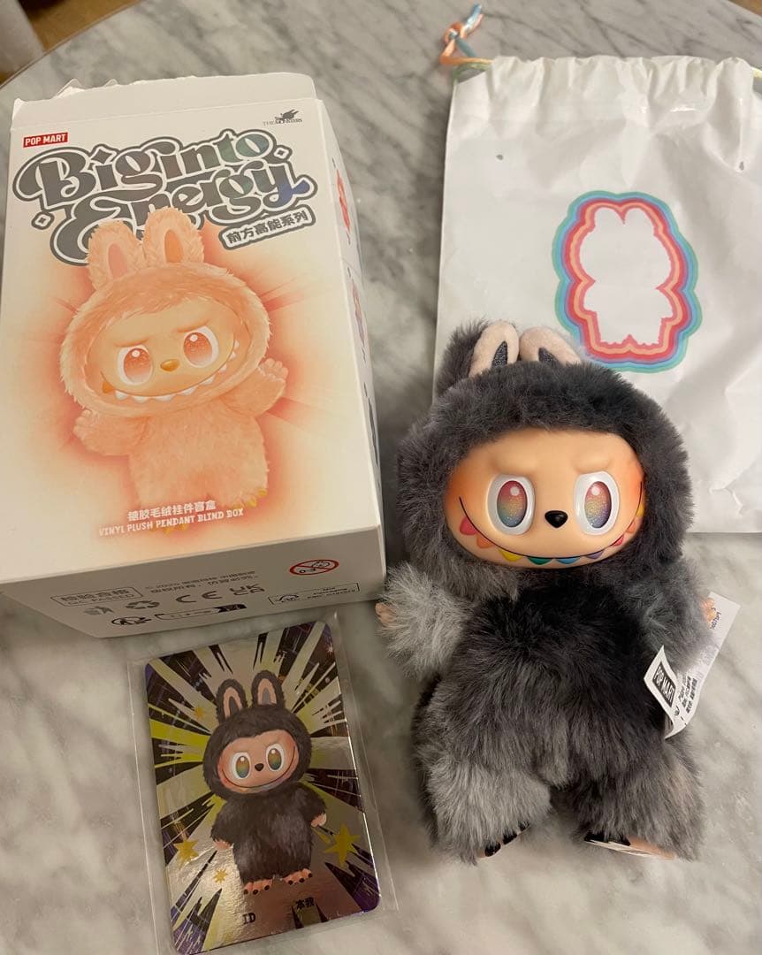 ラブブ　シークレット　週末値下げ中♪（公式正規品）