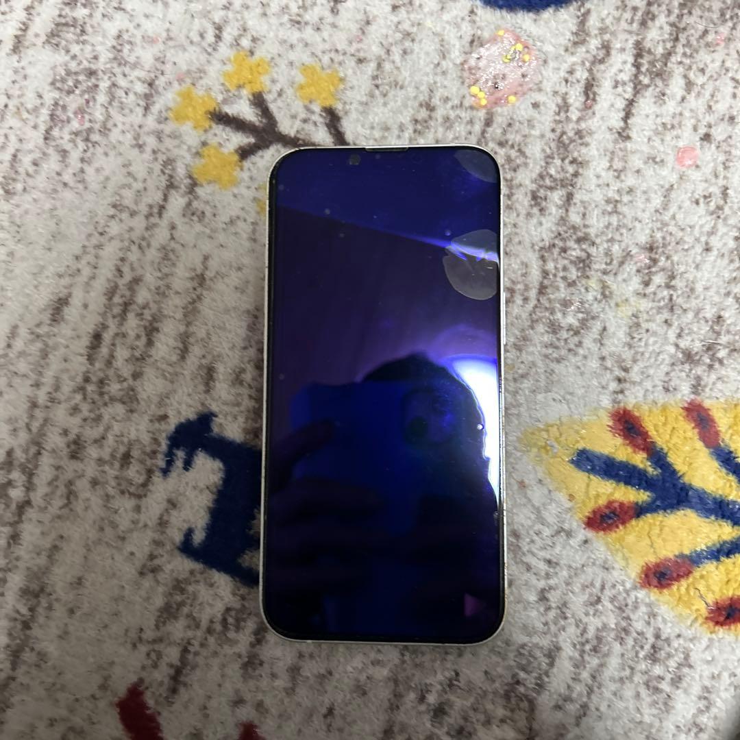 Apple iPhone 13 ホワイト 本体