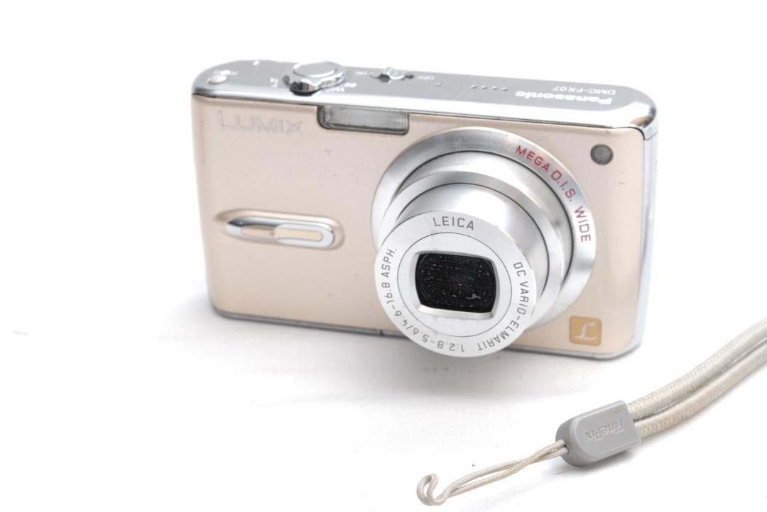 Panasonic LUMIX DMC-FX07 (良品）