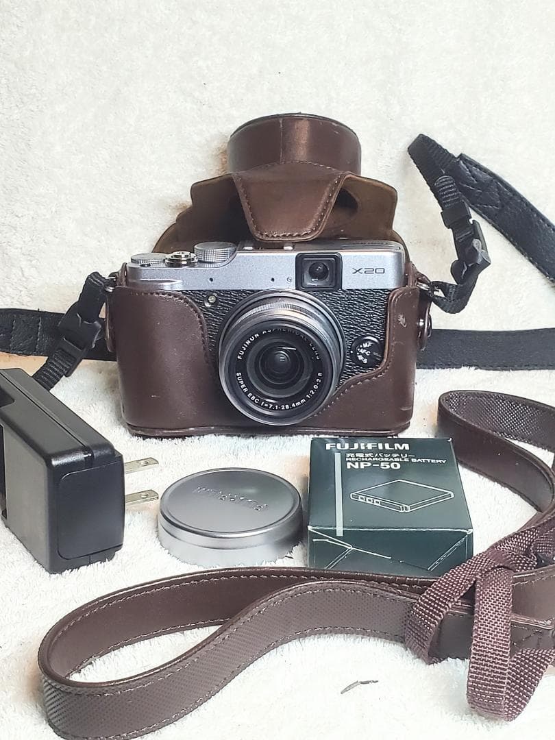 FUJIFILM X20 シルバー