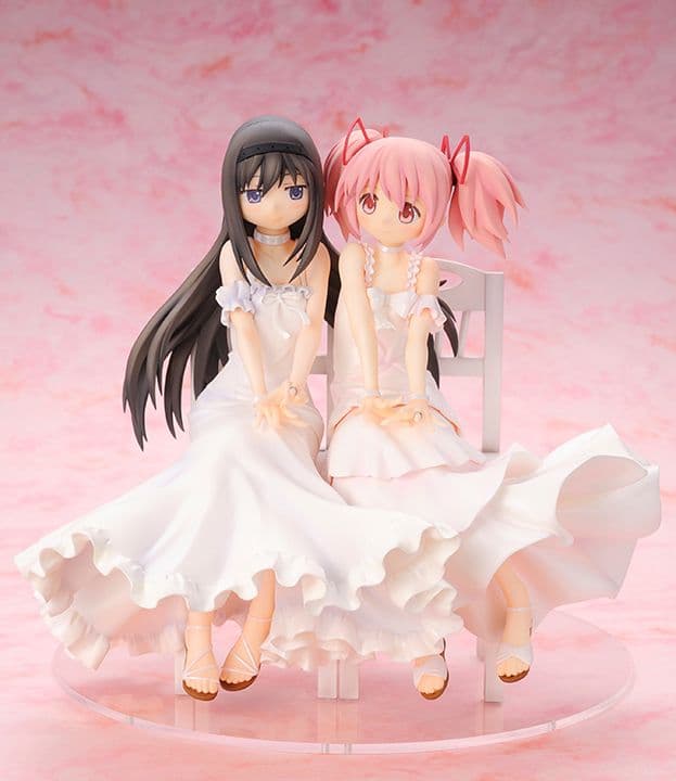劇場版 魔法少女まどか☆マギカ 暁美ほむら＆鹿目まどか 1/7 完成品フィギュア