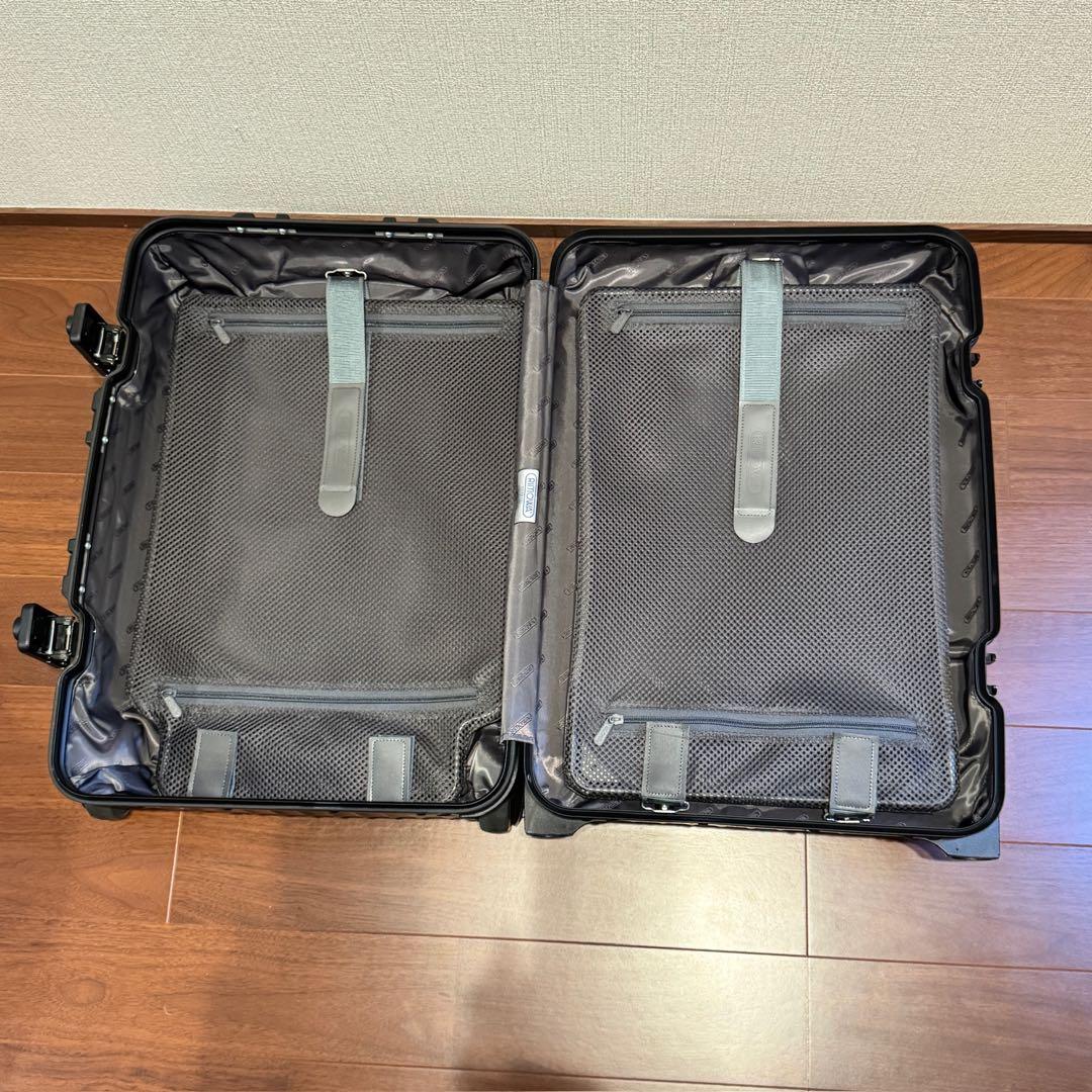 リモワ トパーズ ステルス 32L 2輪　ブラック